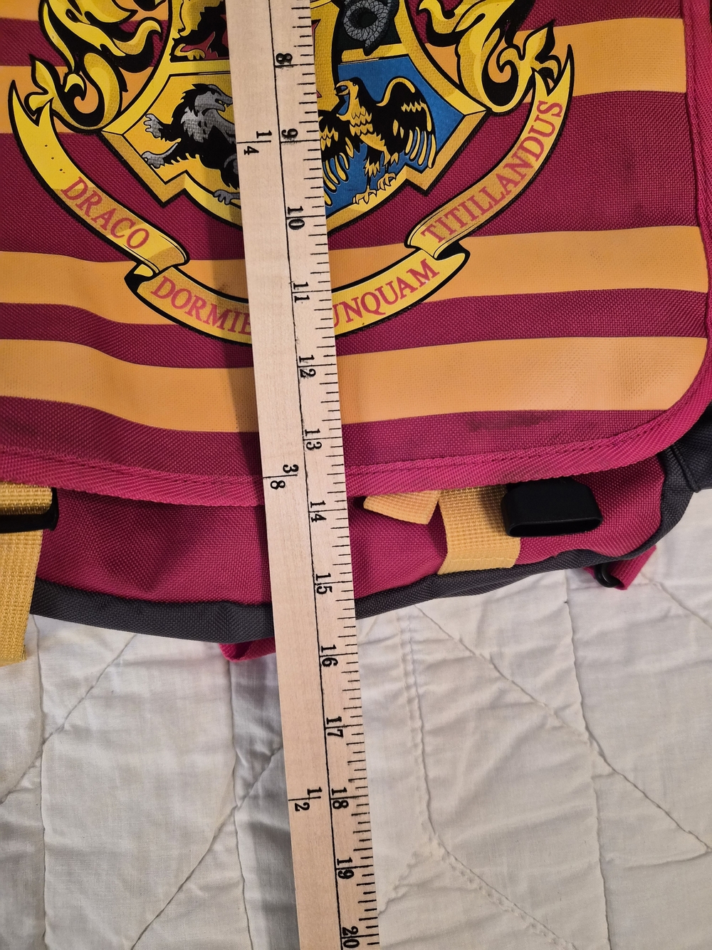 Harry Potter by Bioworld -Hogwarts Backpack/Knapsack - Picture 4 of 13